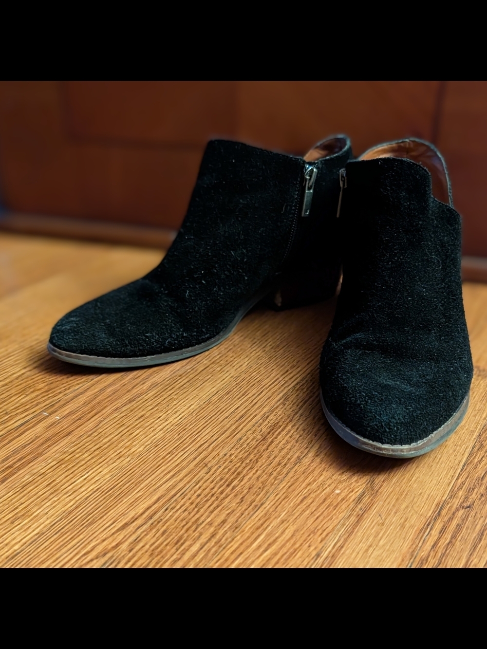 Dolce Vita Black Suede Ankle Booties with Side Zip Size 8